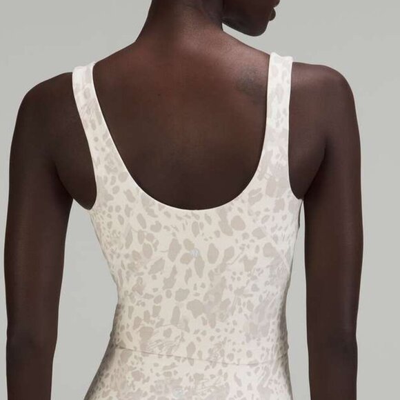 Lululemon Align Tank Top Woman's Size 4 Cheetah Camo Lightweight Yoga Top - Picture 11 of 11